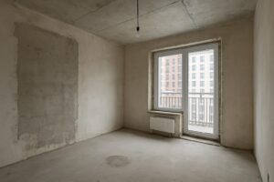 В московских новостройках исчезает отделка: почему застройщики перестали дарить ремонт